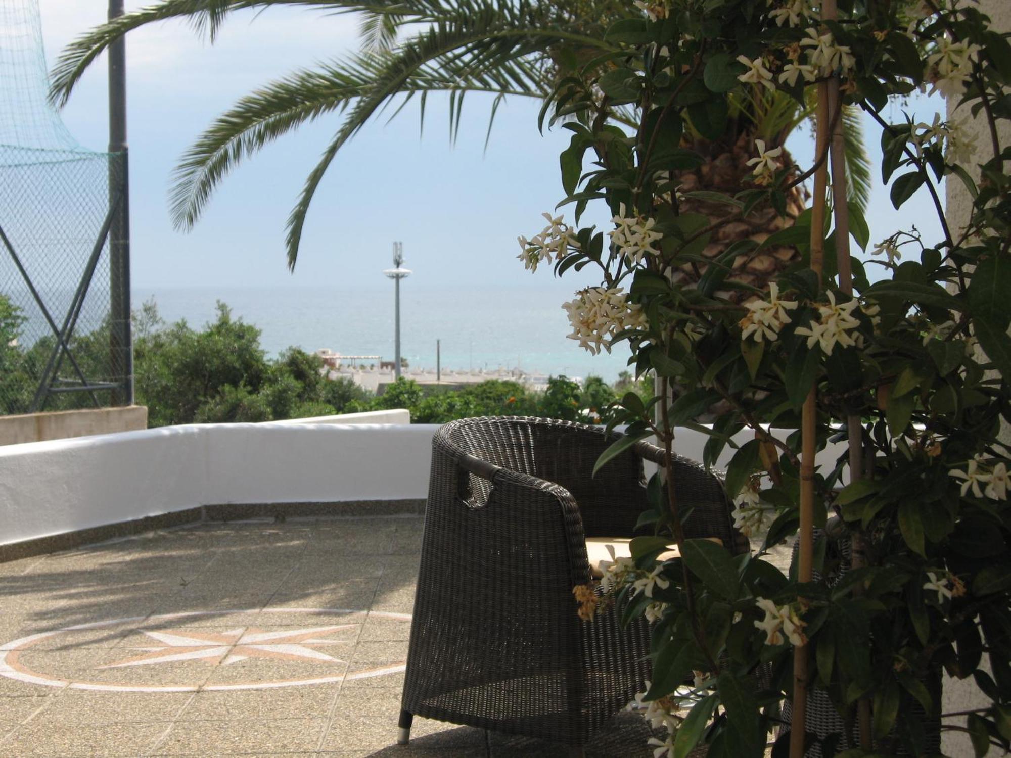 Miramare Appart hôtel 2*